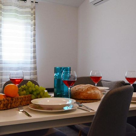 Appartement Apartman Gabriel à Zadar Extérieur photo