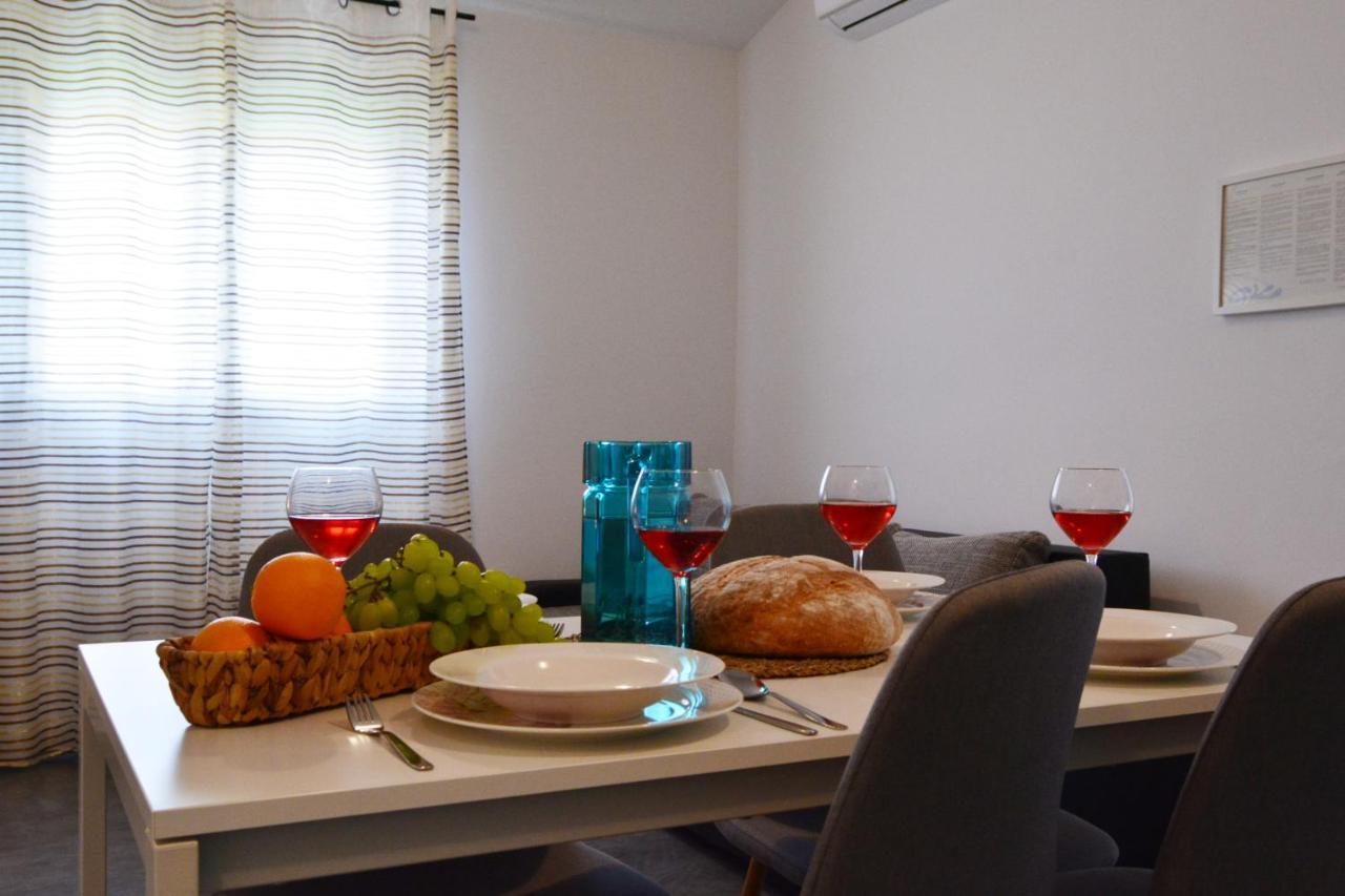 Appartement Apartman Gabriel à Zadar Extérieur photo