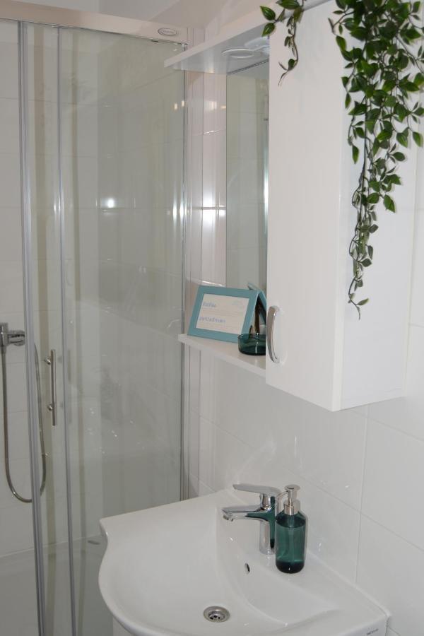 Appartement Apartman Gabriel à Zadar Extérieur photo