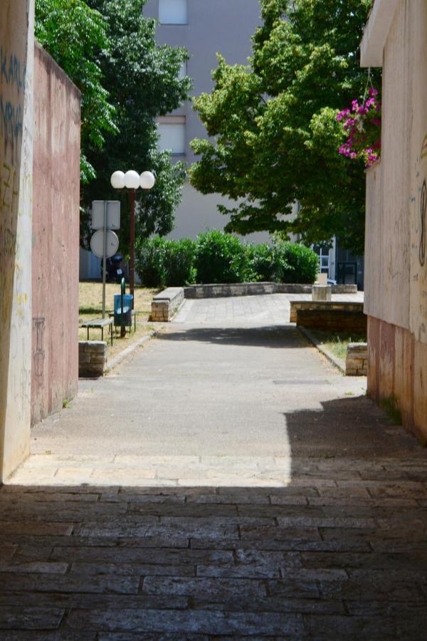 Appartement Apartman Gabriel à Zadar Extérieur photo